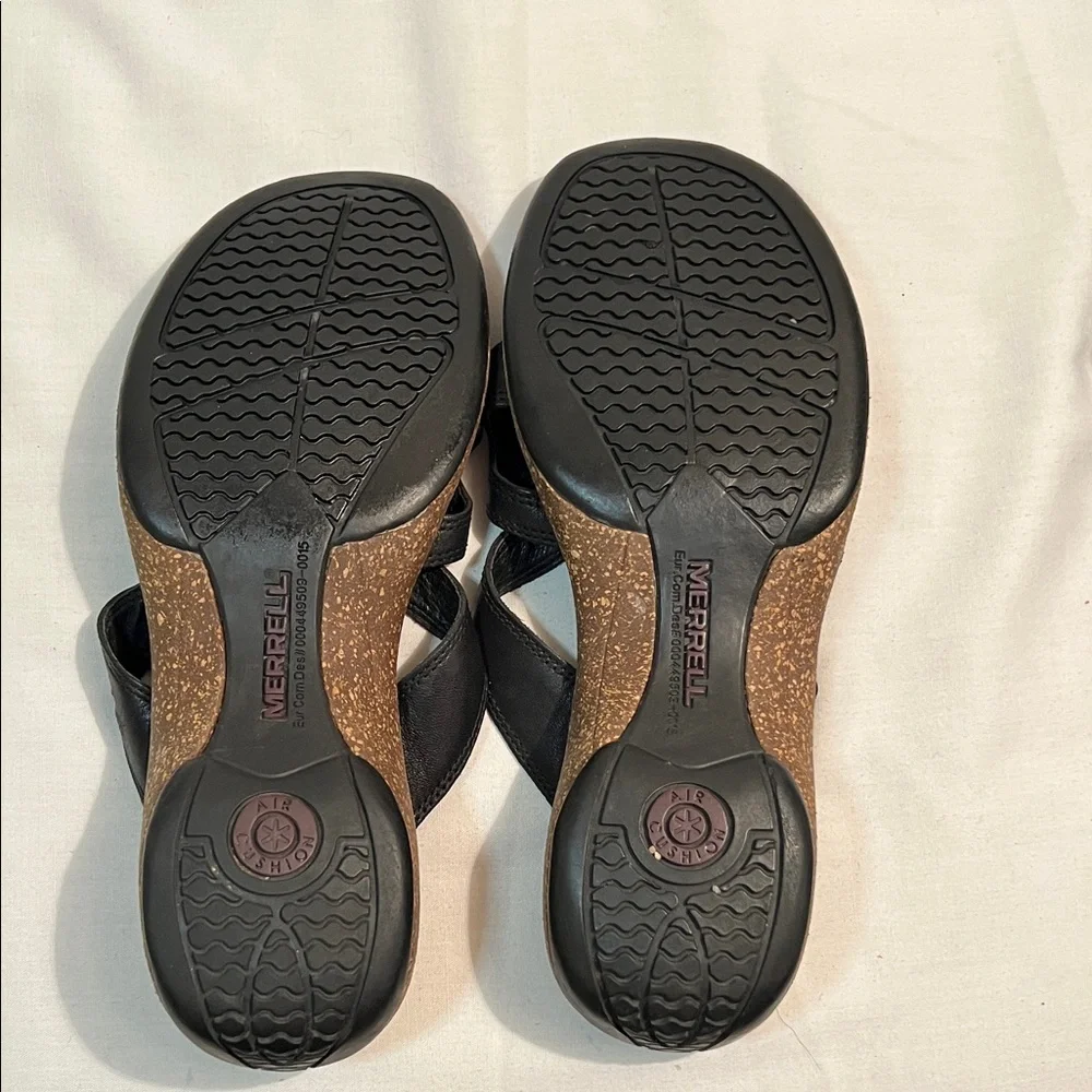 Merrell Women's Black Cross-Strap Sandals